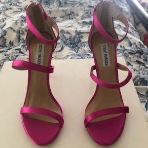Hot pink/fuschia heeled satin sandal